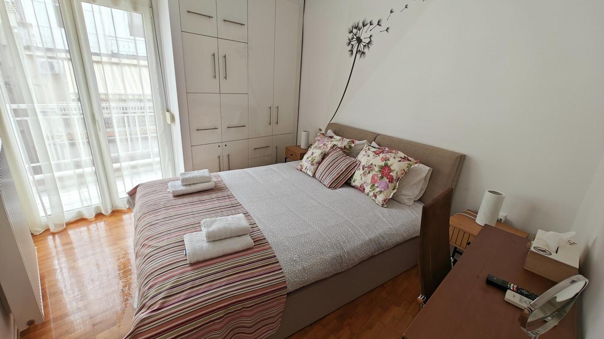 Think Home, Exploring The Center Of Thessaloniki Exterior photo