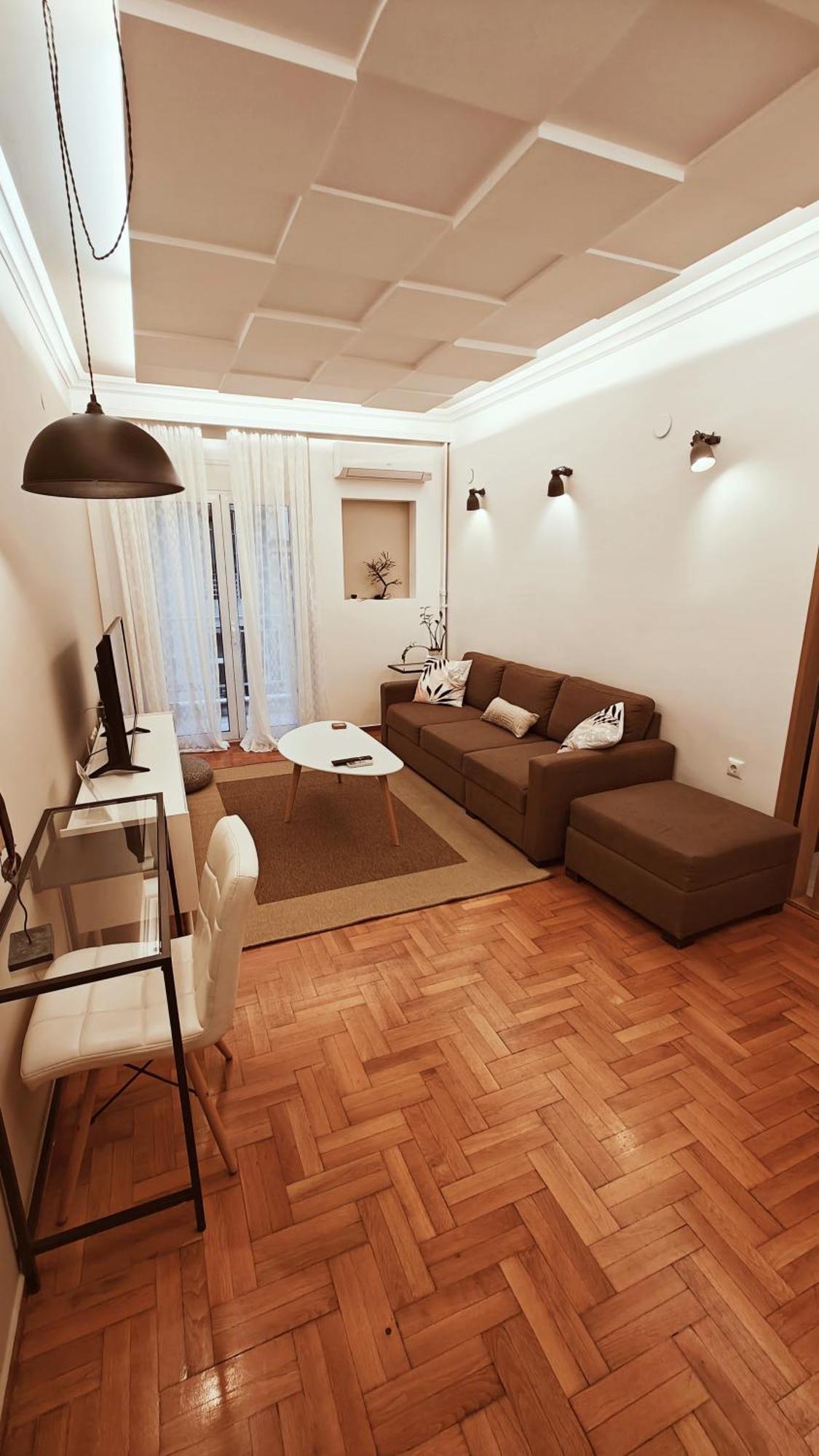Think Home, Exploring The Center Of Thessaloniki Exterior photo