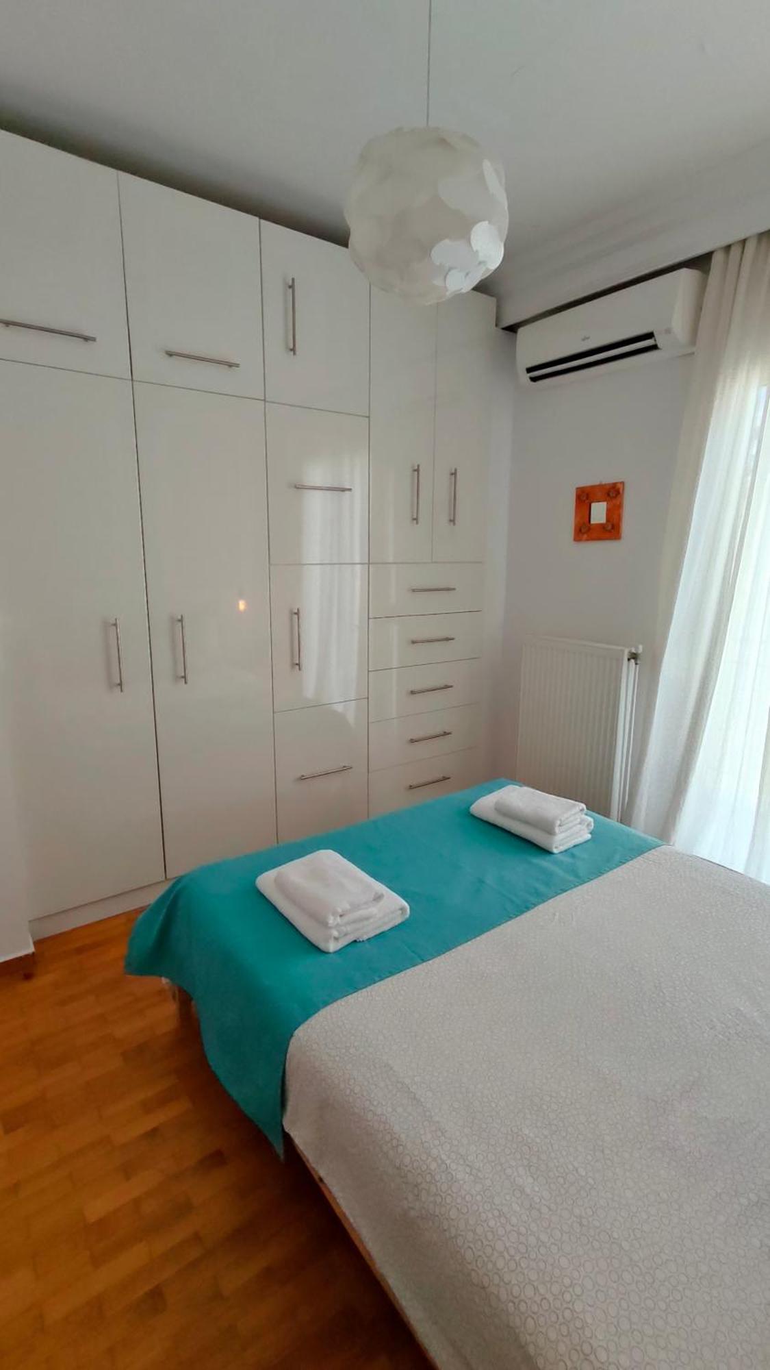 Think Home, Exploring The Center Of Thessaloniki Exterior photo